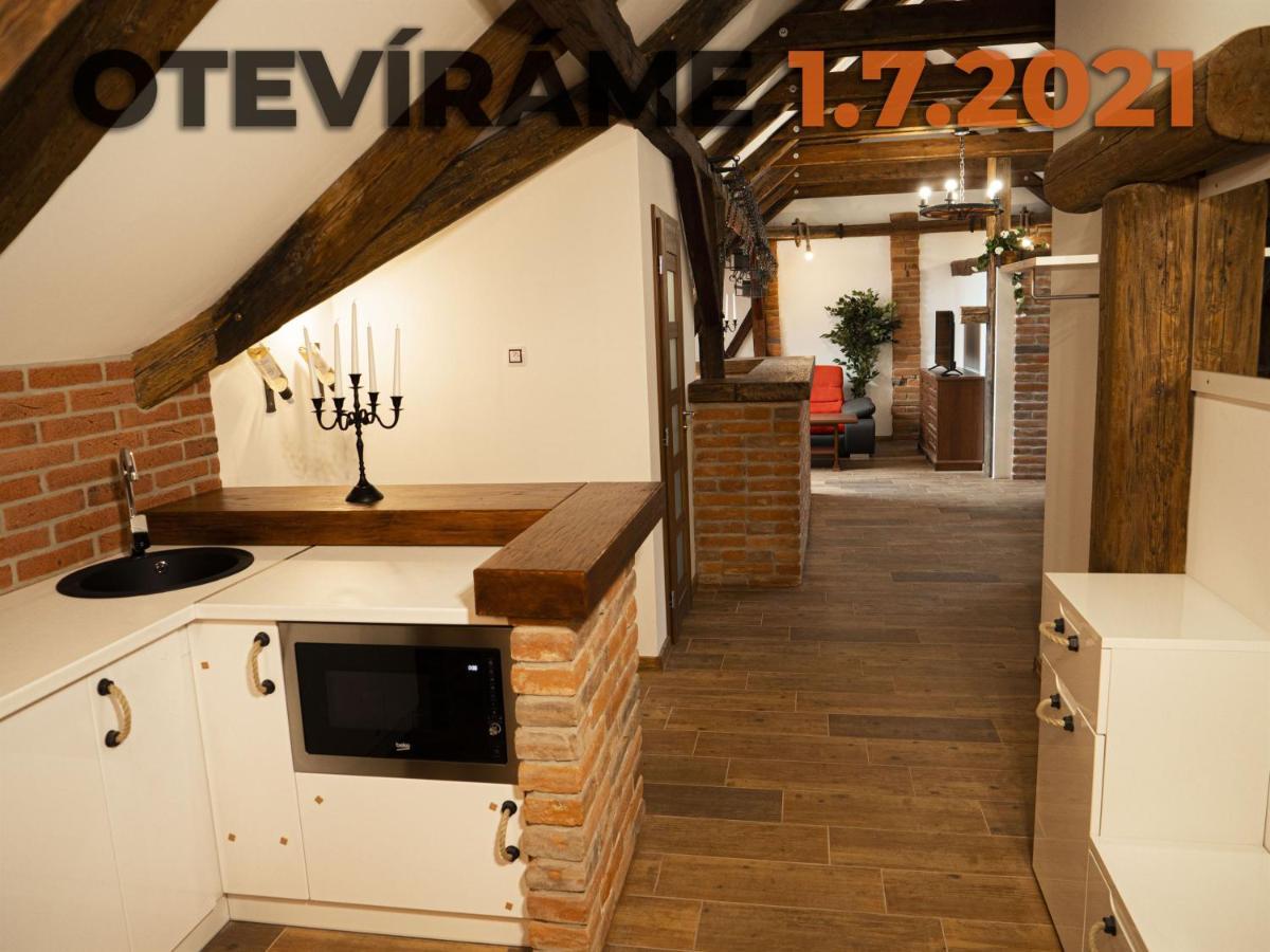 Apartmanovy Dum 13 Podkrovi 1 Seč Extérieur photo