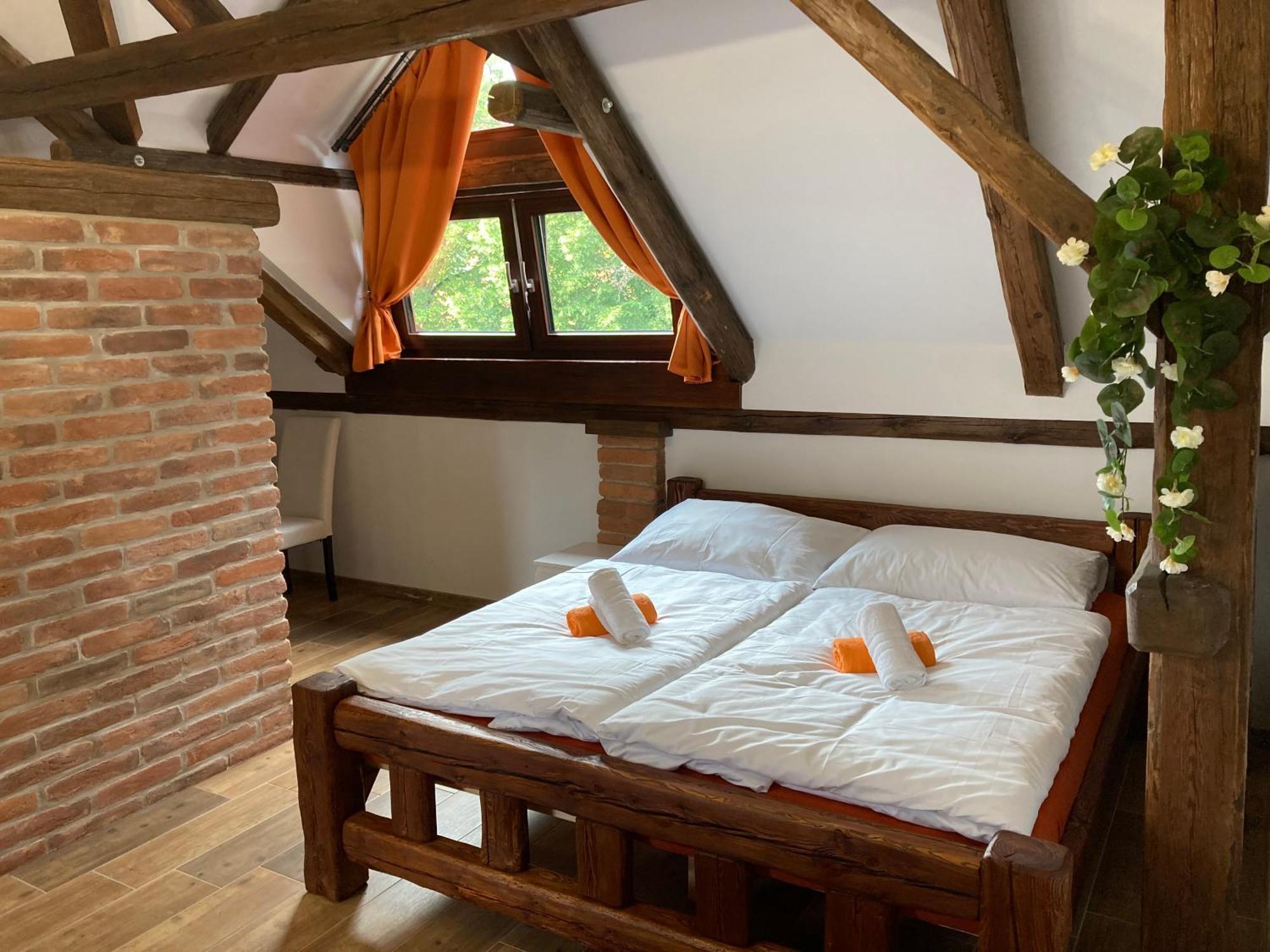 Apartmanovy Dum 13 Podkrovi 1 Seč Extérieur photo